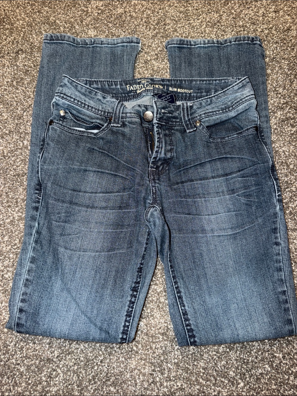 Y2K Faded Glory Women’s Slim Bootcut Jeans - Medium Blue Wash size 4